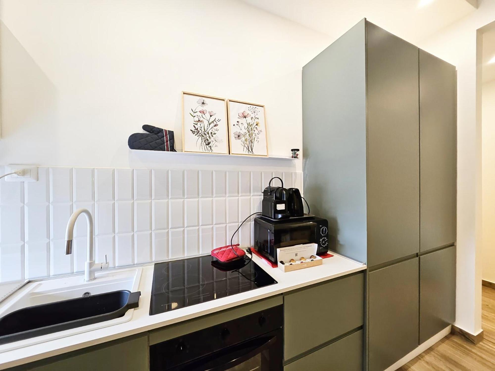 Hbhall Linate Apartment Milano Esterno foto