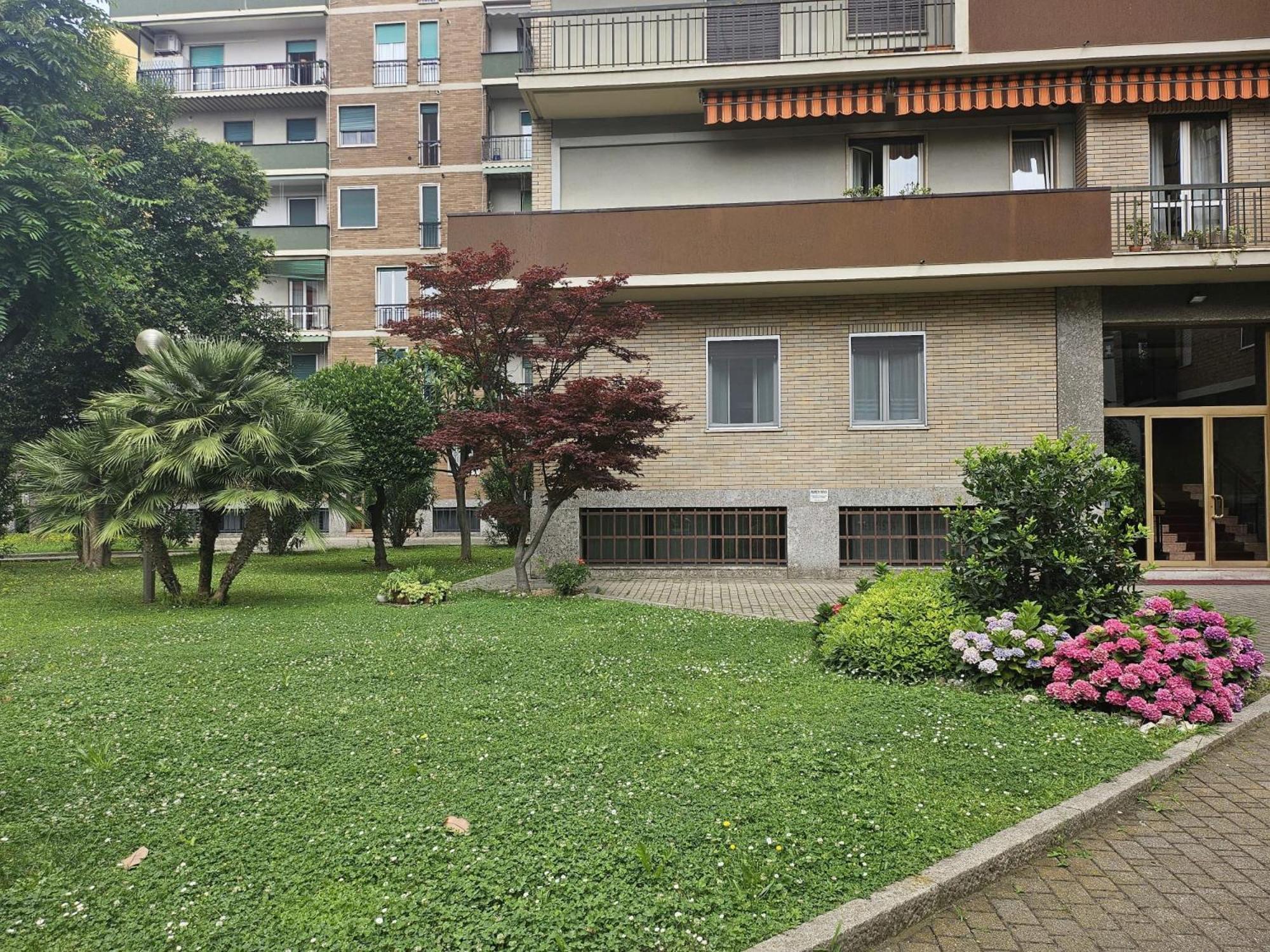 Hbhall Linate Apartment Milano Esterno foto